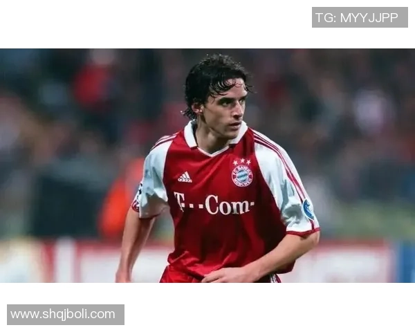 足球明星同款高清照片分享让你也能拥有偶像的风采与魅力