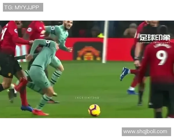 足球明星奇葩穿搭大揭秘那些让人哭笑不得的时尚选择与个性风格