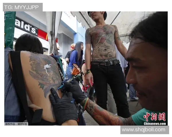 足球明星纹身大比拼谁的身上纹身数量最多揭秘