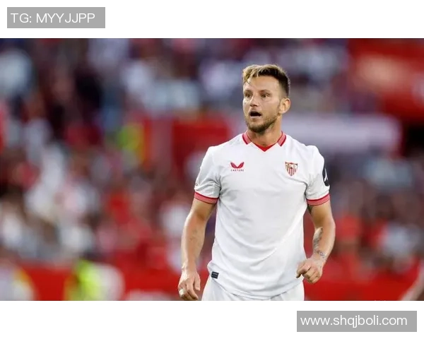 足球明星职业生涯的巅峰与退役年龄探讨及影响因素分析 足球明星职业生涯的巅峰与退役年龄探讨及影响因素分析